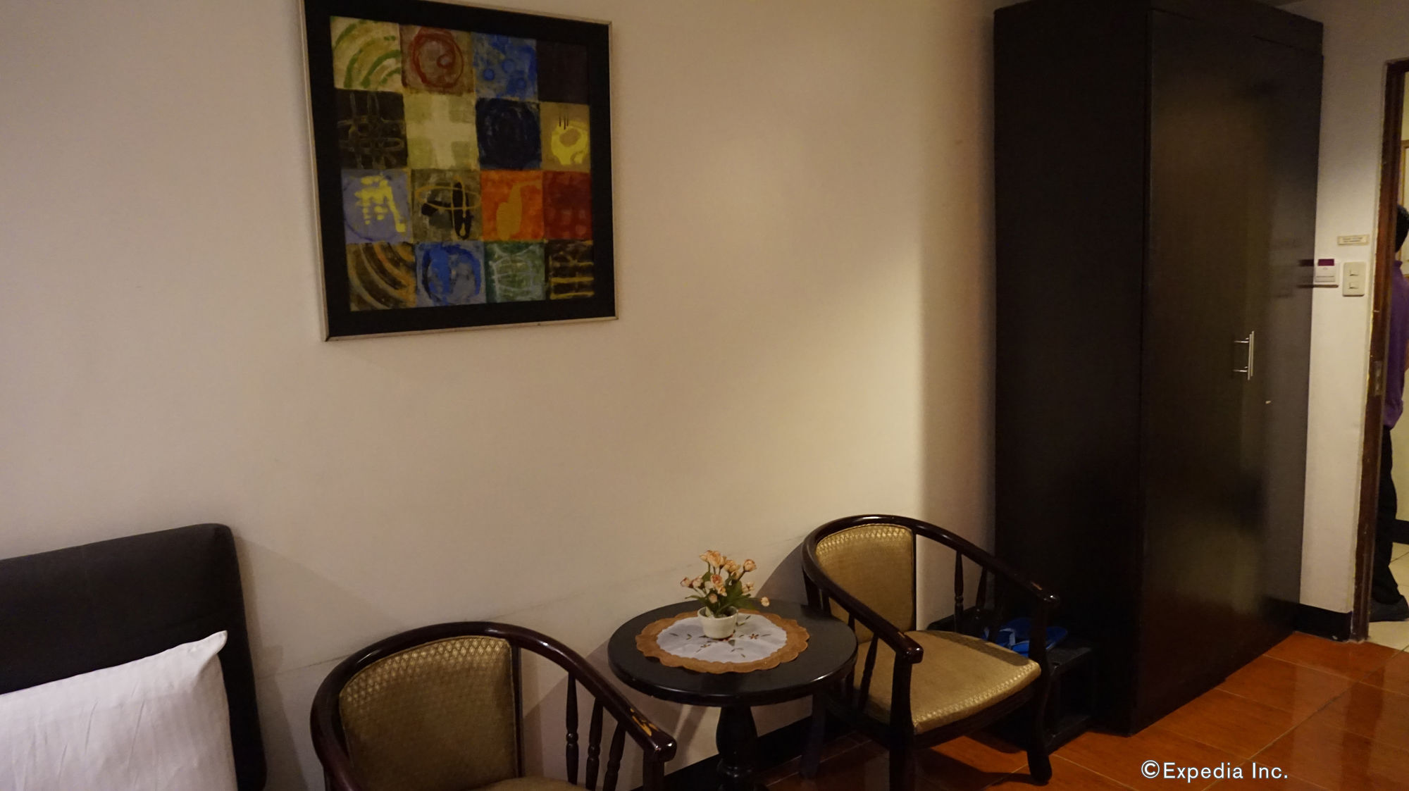Hotel Haeinsa Condotel Quezon City